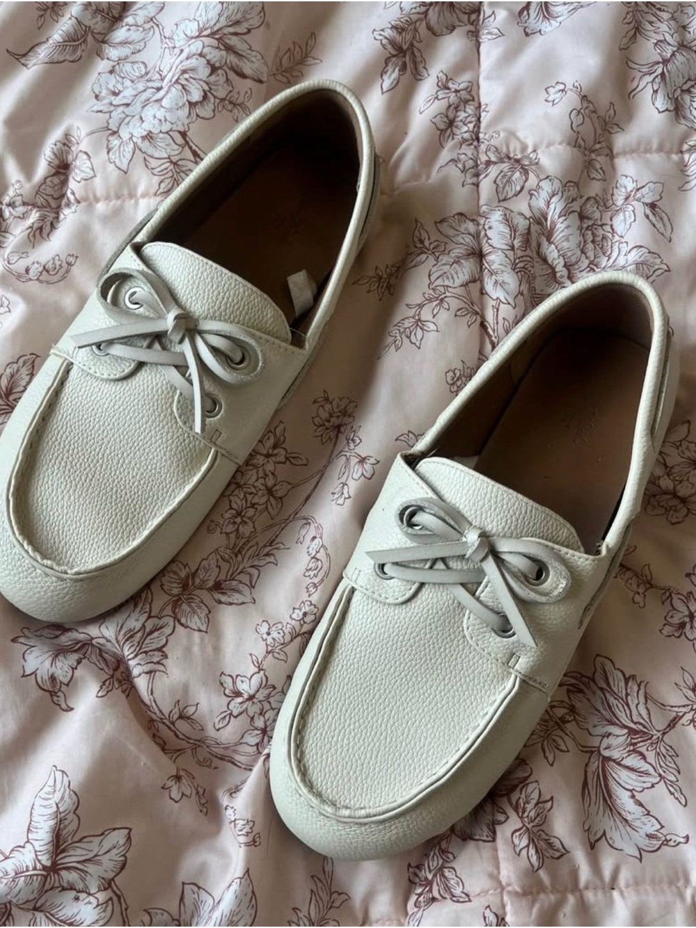 Universal Thread Casual Leather Boat Shoes - White, worn twice